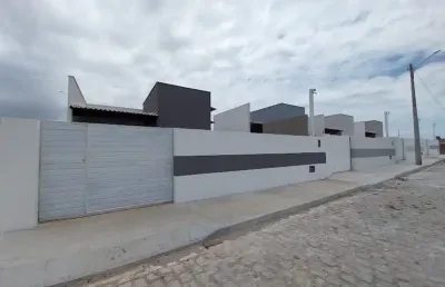 Casa com 02 quartos, sendo 01 suíte na estrada para pium rn