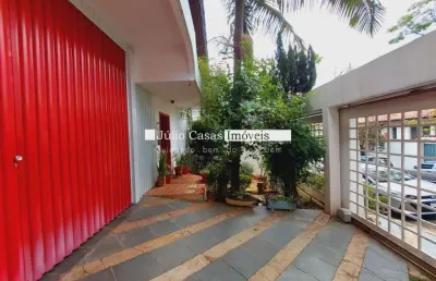 Casa a venda com 4 quartos  sendo 1 suíte na região do campolim