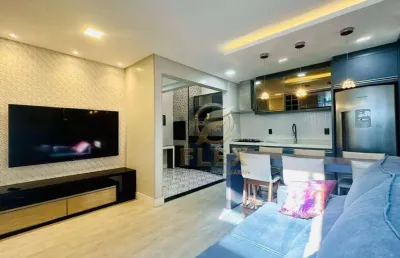 Venda: sobrado mobiliado, equipado, decorado e climatizado com 2 suítes - são joão - itajaí/sc