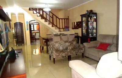 Casa com 3 quartos à venda na Rua São Daniel, Vila Galvão, Guarulhos