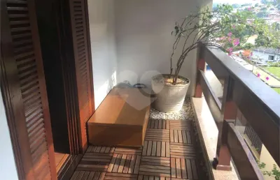 Casa com 3 quartos à venda na Avenida Senador José Ermírio de Moraes, Tremembé, São Paulo