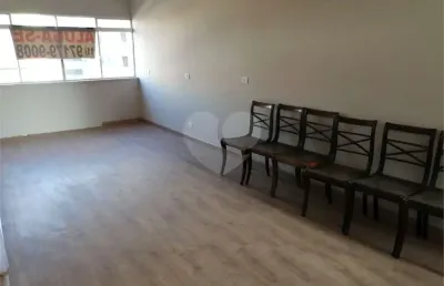 Sala comercial à venda na Avenida Pedroso de Morais, Pinheiros, São Paulo