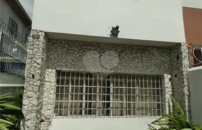 Casa com 3 quartos à venda na Rua Vieira de Morais, Campo Belo, São Paulo