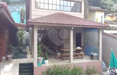 Casa térrea com 3 quartos à venda em vila machado - sp