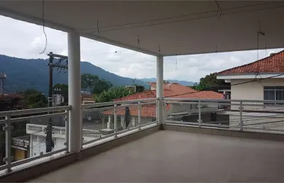 Casa com 5 quartos à venda na Elvira, Serra da Cantareira, Mairiporã