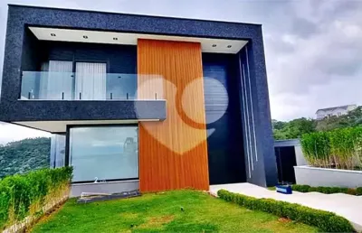 Condomínio com 4 quartos à venda em alphaville - sp
