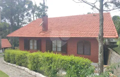 Condomínio com 4 quartos à venda em capoavinha - sp