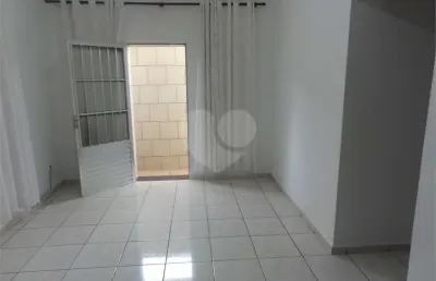 Casa com 3 quartos à venda na Douglas Herval Pereira, Água Fria, São Paulo