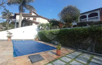 Casa em condomínio fechado com 4 quartos à venda na Das Gaivotas, Caraguatá, Mairiporã