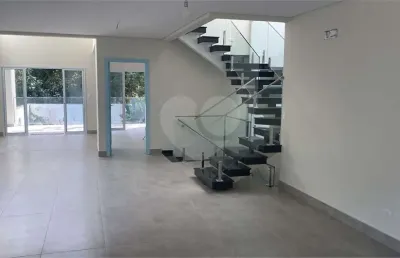 Casa com 3 quartos à venda na Rua Dona Lazarina de Lima Martins, Tucuruvi, São Paulo