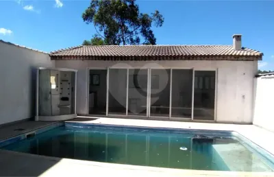 Casa com 4 quartos à venda na José Jabali, Barreiro, Mairiporã