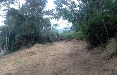 Terreno à venda na Henrique Silva De Sá, Jardim Samambaia, Mairiporã