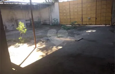 Barracão / Galpão / Depósito à venda na Rua Morubixaba, Itaquera, São Paulo