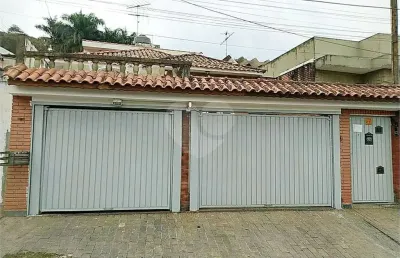 Casa com 3 quartos à venda na Rua Ministro Thompson Flores, Horto Florestal, São Paulo