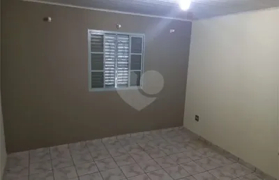 Casa térrea com 3 quartos à venda em vila leonor - sp