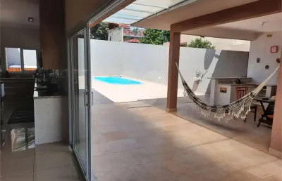 Sobrado com 4 quartos à venda em condomínio parque das garças i - sp