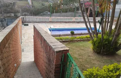 Casa com 4 quartos à venda na Dos Pelicanos, Barreiro, Mairiporã