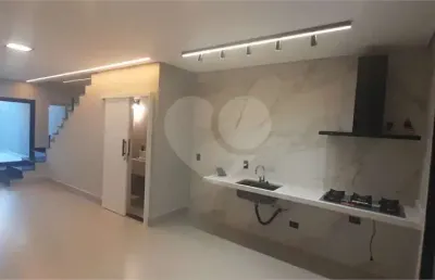Casa com 3 quartos à venda na Cândida Alembertie, Vila Medeiros, São Paulo