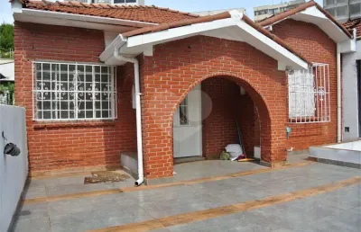 Casa com 3 quartos à venda na Rua Marechal Hermes da Fonseca, Santa Teresinha, São Paulo