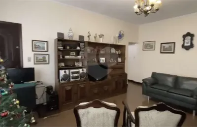 Casa com 3 quartos à venda na Rua 21 de Abril, Brás, São Paulo