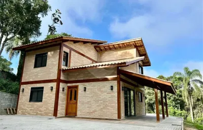 Casa em condomínio fechado com 4 quartos à venda na Dos Guarantans, Serra da Cantareira, Mairiporã