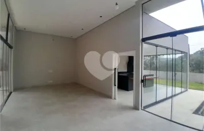 Condomínio com 3 quartos à venda ou para locação em cumbari - sp
