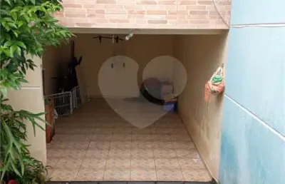Sobrado com 3 quartos à venda ou para locação em parada inglesa - sp