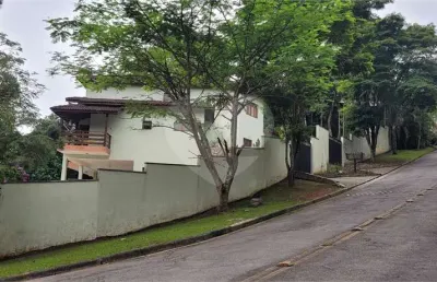 Casa em condomínio fechado com 4 quartos à venda na Das Gaivotas, Serra da Cantareira, Mairiporã