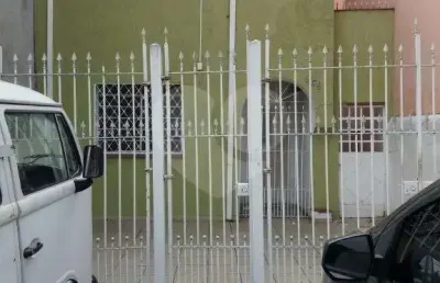Casa com 2 quartos à venda na Rua Voluntários da Pátria, Santana, São Paulo