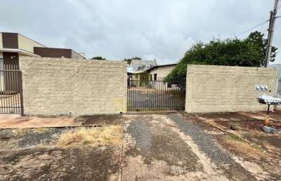Casa com 1 quarto para alugar na rua pardal, 643, parque hortência, maringá, 40 m2 por r$ 650
