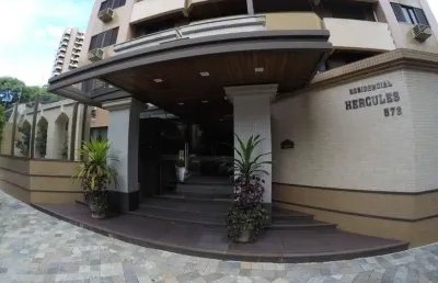 Apartamento com 3 quartos à venda na Rua José Clemente, 573, Zona 07, Maringá