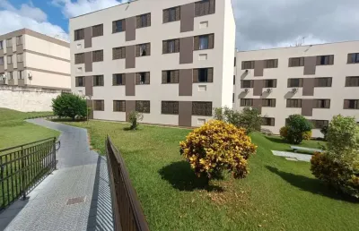 Apartamento em excelente localização, no edifício alphaville ii, av. alexandre rasgulaeff 3821, próximo ao supermercados cidade canção da avenida morangueira e praça ouro preto.