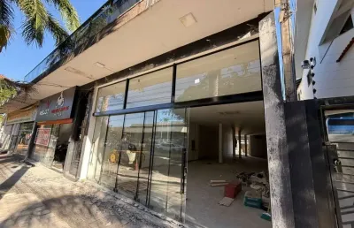 Sala comercial com 2 salas para alugar na Avenida Centenário, 711, Vila Christino, Maringá