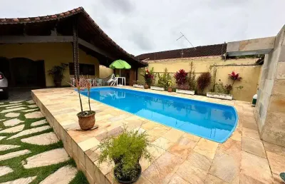 Casa completa 3 dormitórios a venda lado praia- grandesp itanhaém