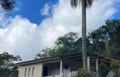 Chácara com 4 dormitórios à venda, 4700 m² por r$ 372.000,00 - sorocabuçu - ibiúna/sp