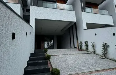 Casa com 3 quartos à venda no Glória, Joinville 