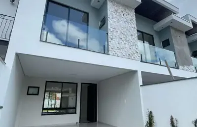 Casa com 3 quartos à venda no Saguaçu, Joinville 