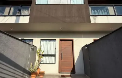 Casa com 2 quartos à venda no Guanabara, Joinville 