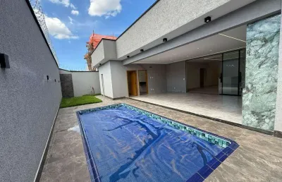 Casa térrea 3 suítes, área gourmet e piscina aquecida