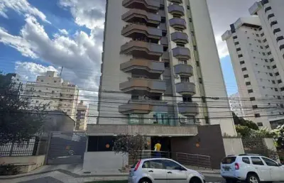 Amplo apê com 4 quartos, 2 suítes e 3 vagas localização nobre!