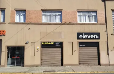 Loja no centro joinville 60m² c/ banheiro e depósito