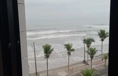 Apto 2 dormitórios e duas vagas de frente para o mar