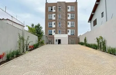 Apartamento com 2 quartos à venda no Medianeira, Porto Alegre 