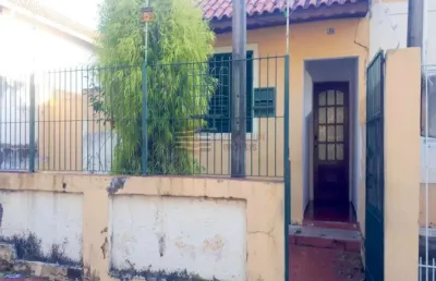 Casa com 2 quartos à venda na Rua Dona Francisca de Almeida Santos, 187, Vila Santos, Caçapava
