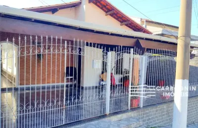 Casa com 3 quartos à venda na Rua Doutor Pedro de Moura Alcântara, 16, Vila Antônio Augusto Luiz, Caçapava