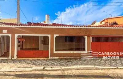 Casa com 3 quartos à venda na Rua Joaquim Eugênio da Rocha Brito, 19, Vila Resende, Caçapava