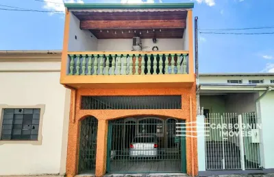 Casa com 3 quartos à venda na Rua Quatorze de Abril, 209, Centro, Caçapava