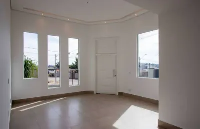 Linda casa com 3 dormitórios e 2 vagas no residencial quinta dos vinhedos