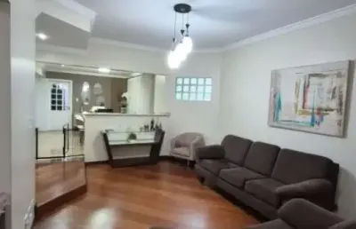 Residencial das ilhas casa com 4 quartos,  5 wc, 4 vagas, escritório  ocasião