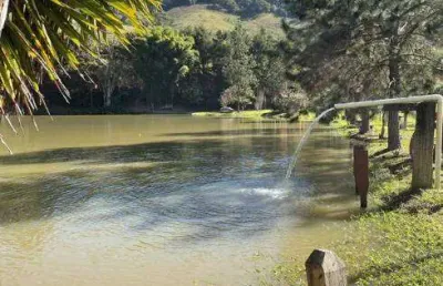 Sítio com 207.000 m2 casa sede, casa p/ caseiro, 4 nascentes, 3 lagos. pertinho de monte verde/mg